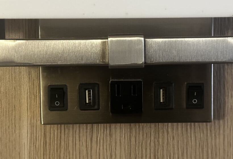 בית מלון כפרי Budget Inn Nassawadox