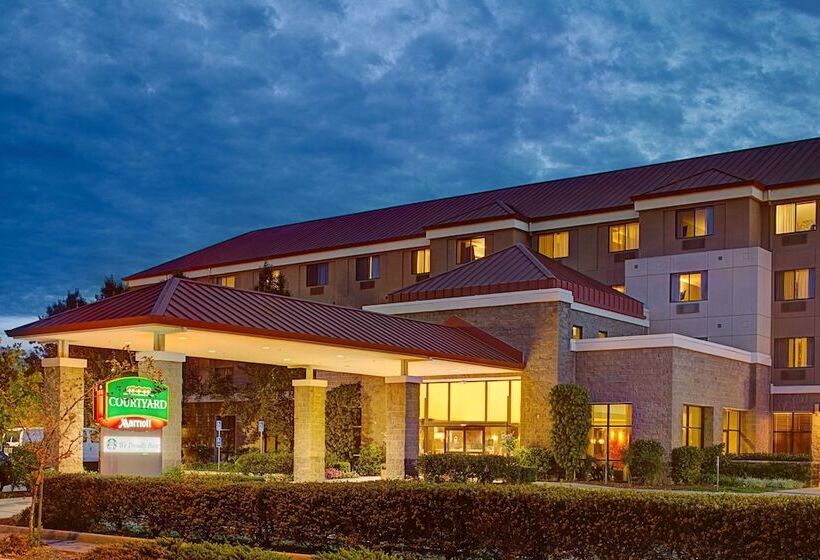 فندق Courtyard By Marriott Sacramento Midtown