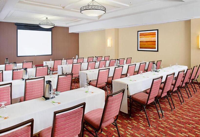 فندق Courtyard By Marriott Sacramento Midtown