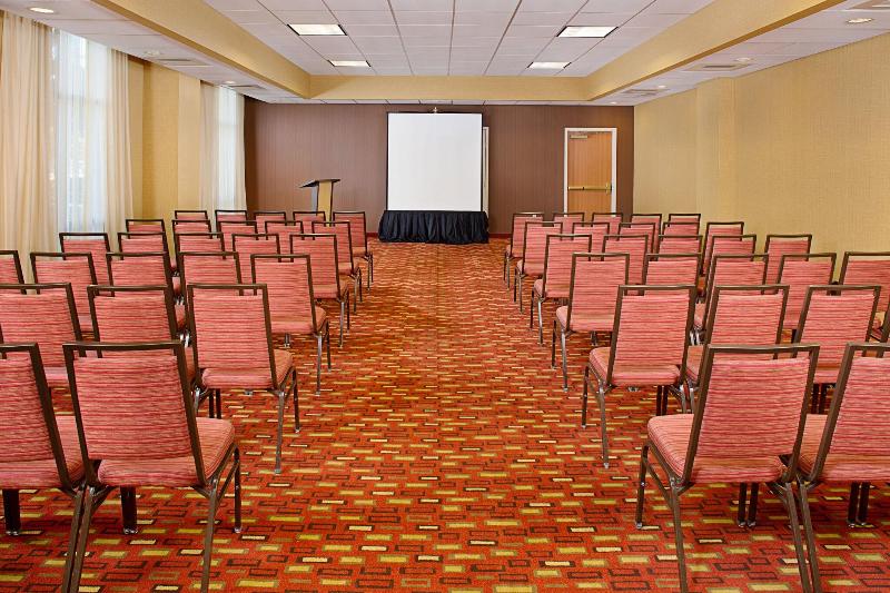 فندق Courtyard By Marriott Sacramento Midtown