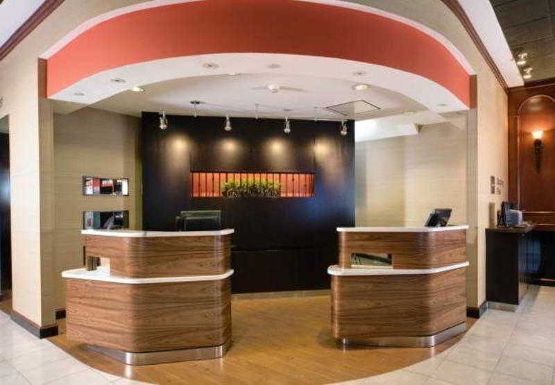 هتل Courtyard By Marriott Norfolk Downtown