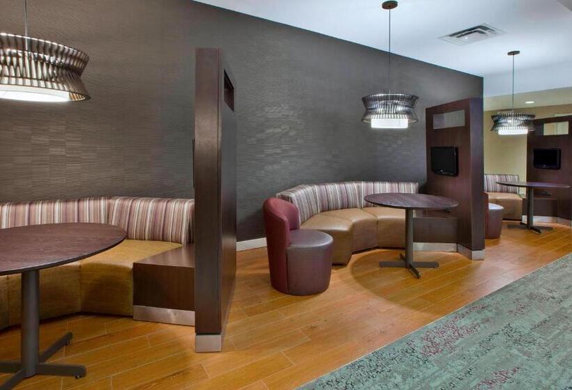 Отель Courtyard By Marriott Somerset