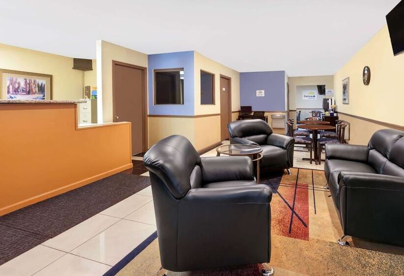 هتل Days Inn By Wyndham Ardmore