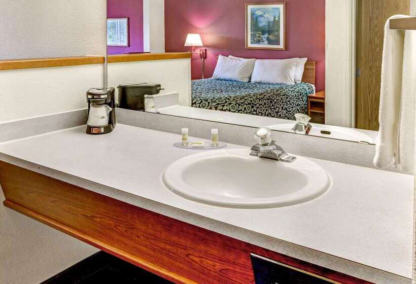 호텔 Days Inn & Suites By Wyndham Gresham