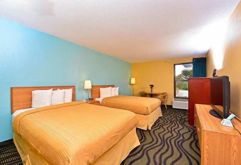 فندق Econo Lodge Darien