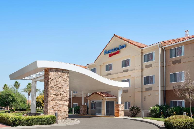 هتل Fairfield Inn By Marriott Visalia Sequoia