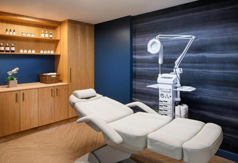 هتل Jw Marriott Grand Rapids
