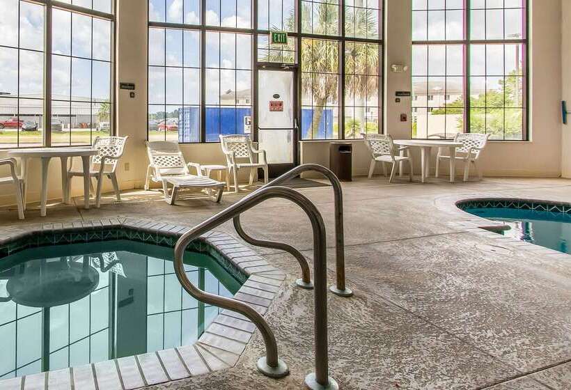 فندق Quality Suites New Iberia