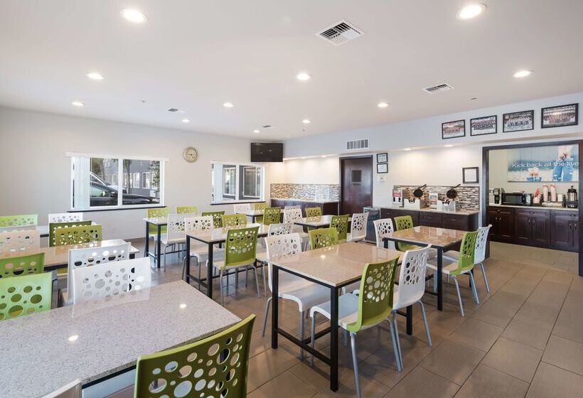 Отель Red Lion Inn & Suites Kennewick Tri Cities