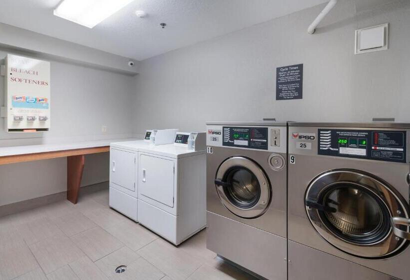 Отель Red Lion Inn & Suites Kennewick Tri Cities