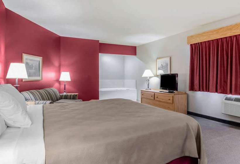 בית מלון כפרי Rodeway Inn