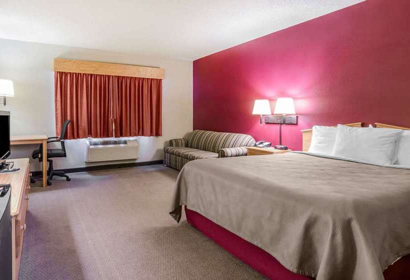 בית מלון כפרי Rodeway Inn