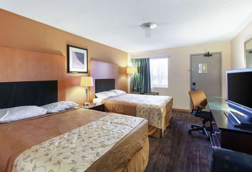 فندق Rodeway Inn Sergeant Bluff  Sioux City