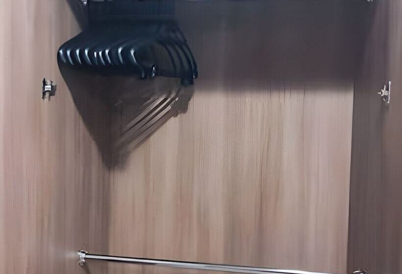 בית מלון כפרי Saint Moritz Hplus Express