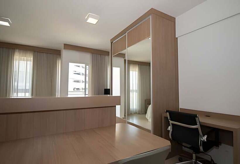 בית מלון כפרי Saint Moritz Hplus Express