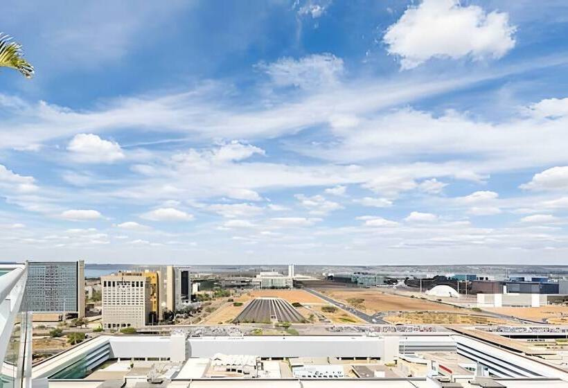 בית מלון כפרי Saint Moritz Hplus Express