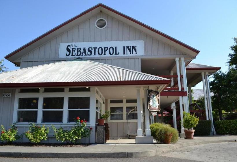هتل Sebastopol Inn