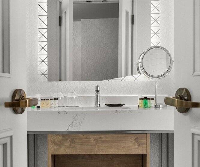 هتل Sheraton Duluth