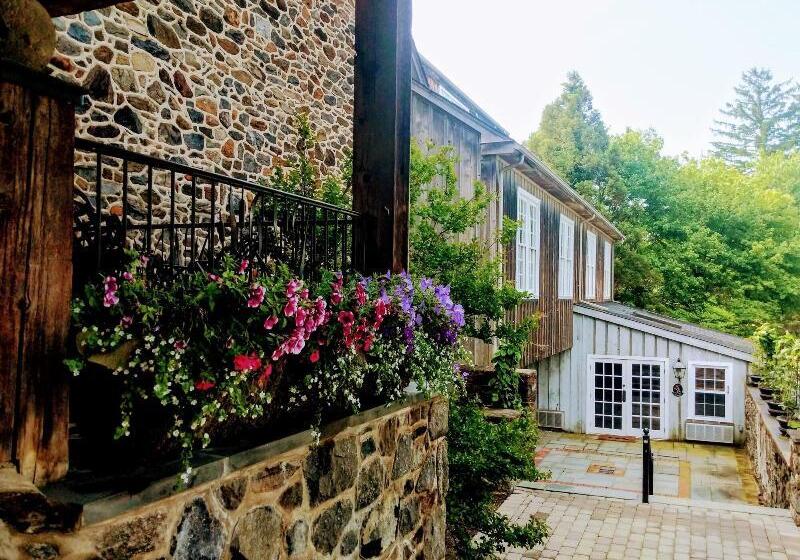 فندق The Inn At Montchanin Village & Spa