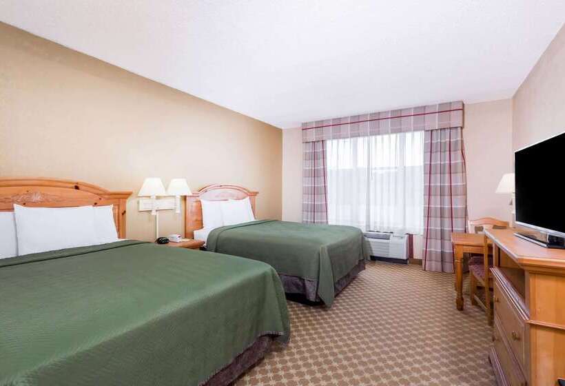בית מלון כפרי Wingate By Wyndham Savannah Gateway