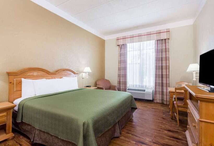 בית מלון כפרי Wingate By Wyndham Savannah Gateway