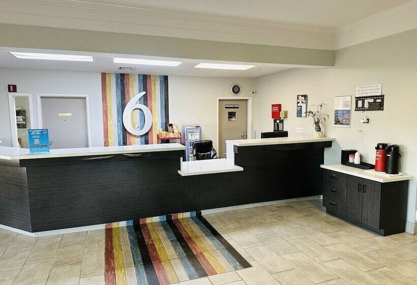 Motel 6 Mobile, Al   Airport Blvd