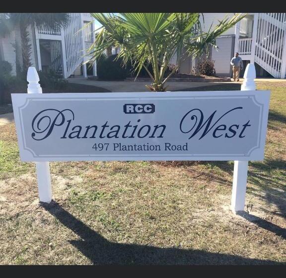 استراحتگاه Gulf Shores Plantation