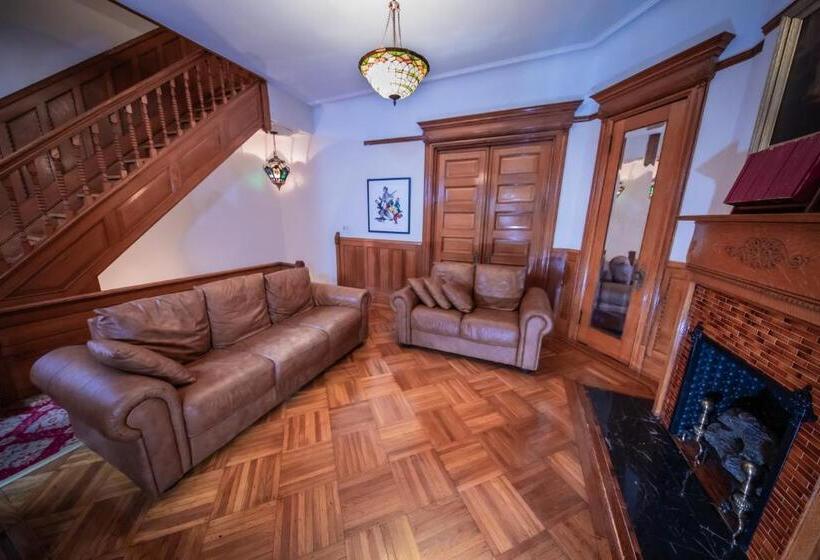 تختخواب و صبحانه Lefferts Gardens Residence