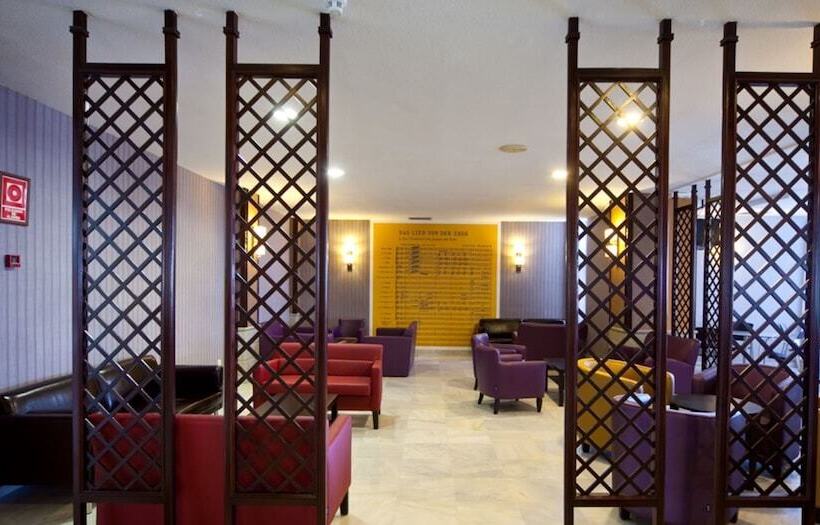 Evenia Zoraida Resort