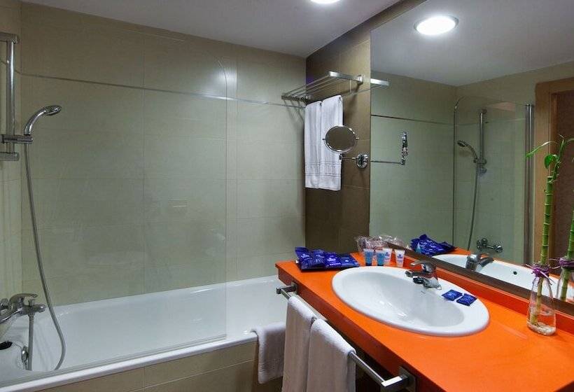 Evenia Zoraida Resort