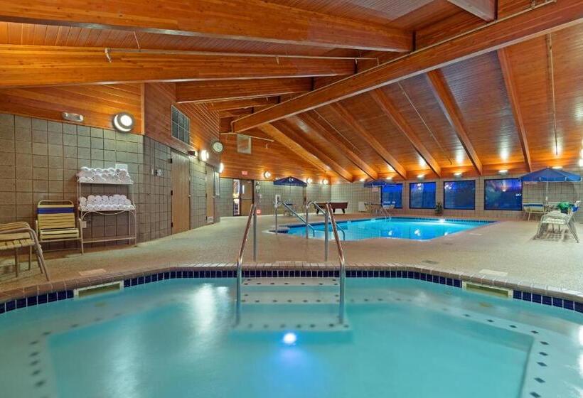 בית מלון כפרי Americinn By Wyndham Rexburg Byui