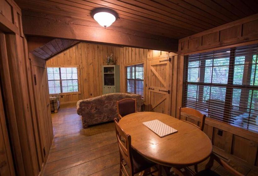 هتل Cabins At Green Mountain, Trademark Collection By Wyndham