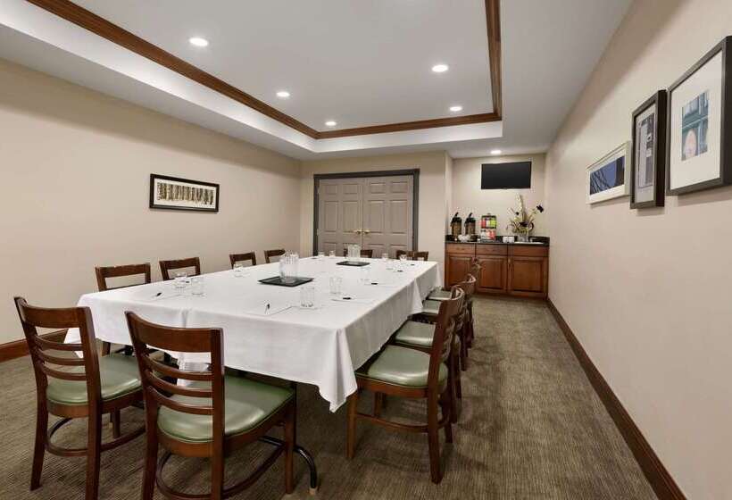 Отель Country Inn & Suites By Radisson, Appleton North, Wi