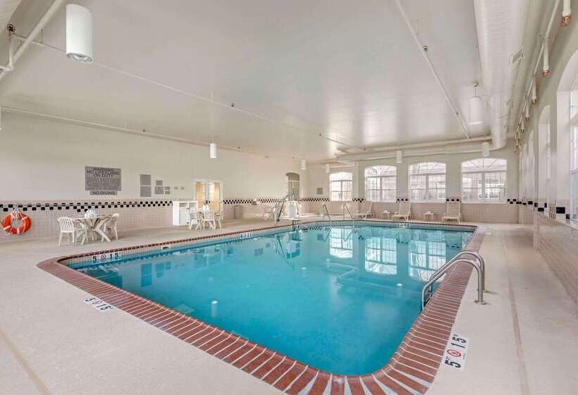 호텔 Country Inn & Suites By Radisson Elk Grove Village Itasca