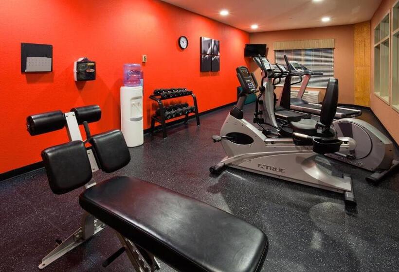 هتل Country Inn & Suites By Radisson, Madison Southwest, Wi