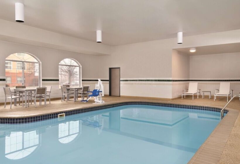 בית מלון כפרי Country Inn & Suites By Radisson, Merrillville, In