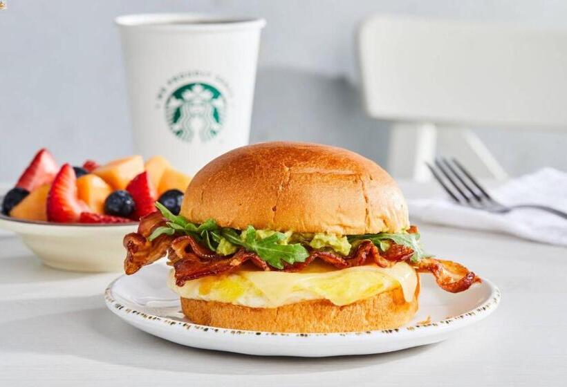 ホテル Courtyard By Marriott Akron Stow