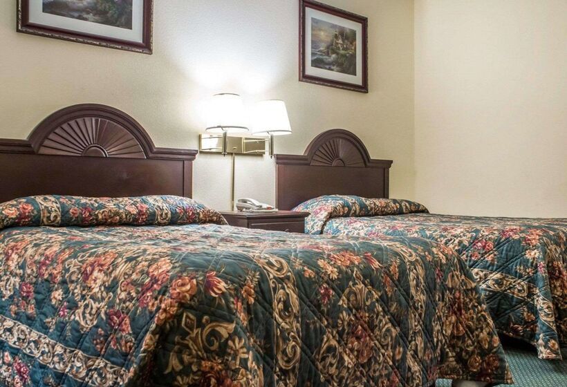 فندق Econo Lodge Inn & Suites Airport