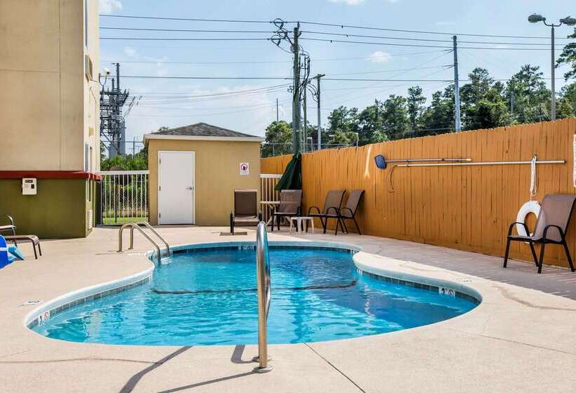 فندق Econo Lodge