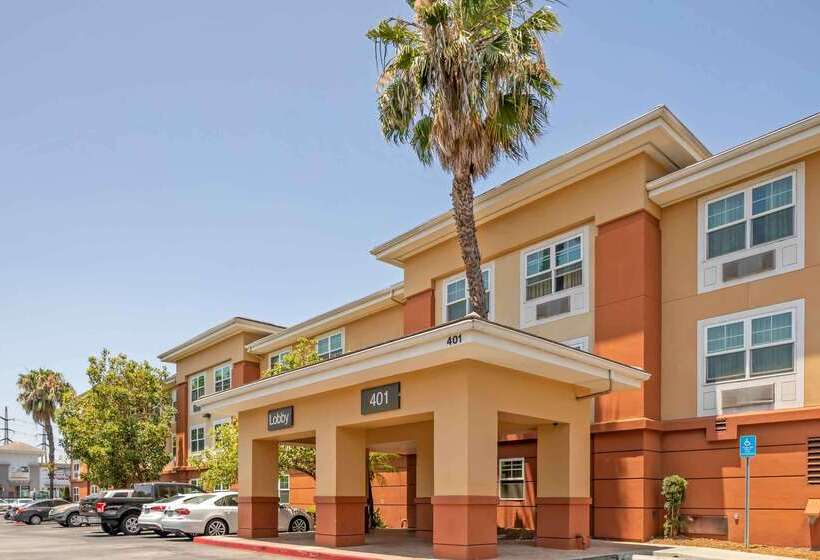 בית מלון כפרי Extended Stay America Suites  Los Angeles  Carson