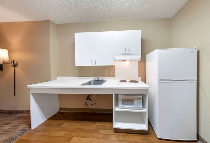 בית מלון כפרי Extended Stay America Suites  Los Angeles  Carson