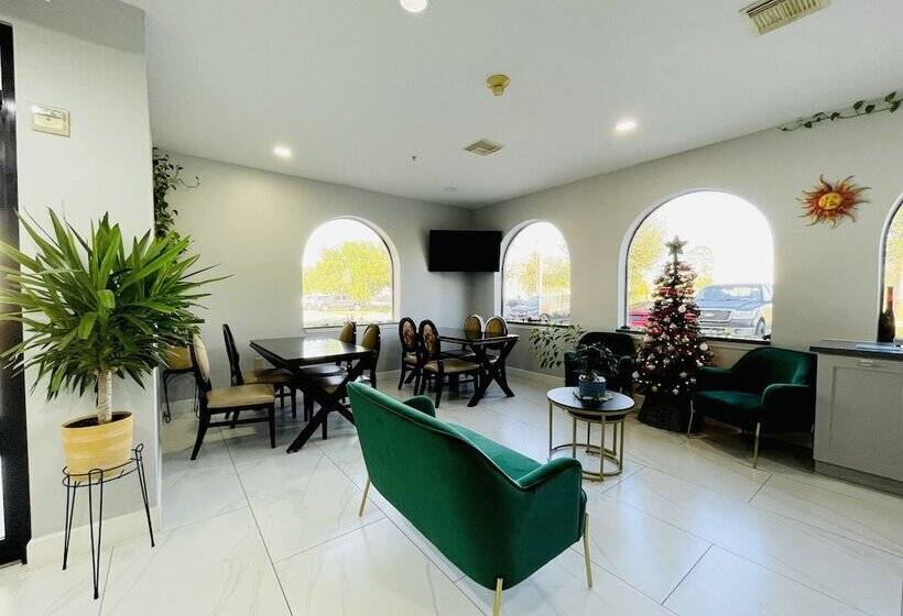 Отель Americas Best Value Inn La Porte