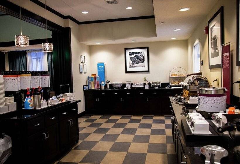 ホテル Hampton Inn & Suites Sharon