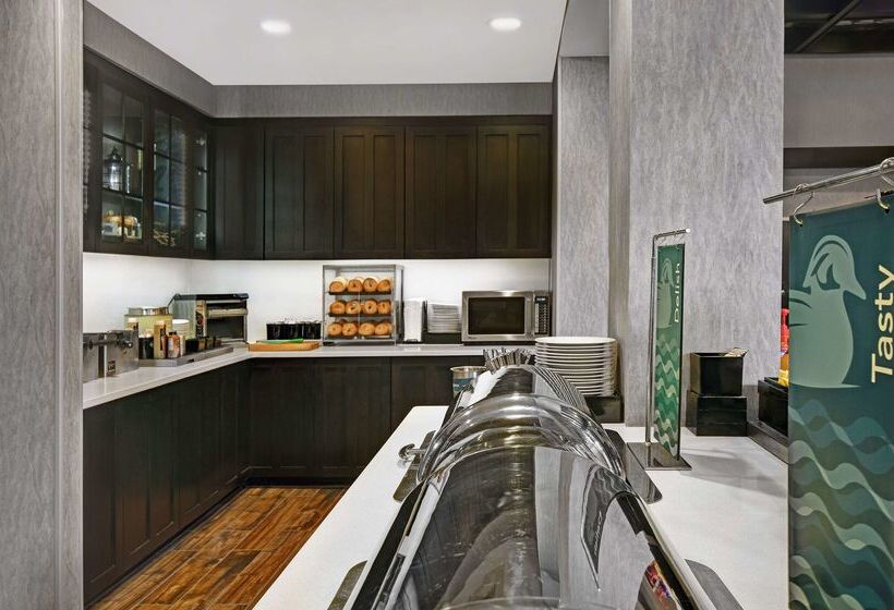 ホテル Homewood Suites By Hilton Doylestown