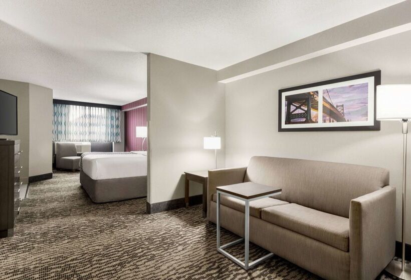 هتل La Quinta By Wyndham Newark   Elkton