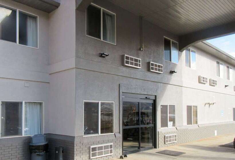 ホテル Quality Inn & Suites Salina National Forest Area