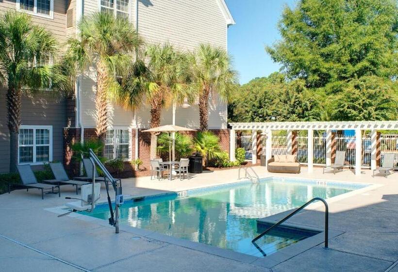 هتل Residence Inn Columbia Northeast/fort Jackson Area