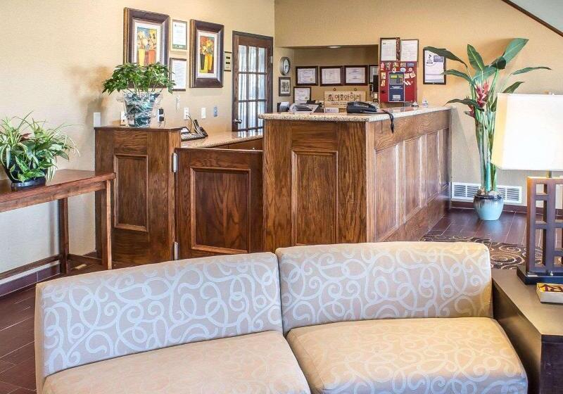 בית מלון כפרי Rodeway Inn Milford