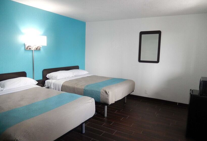 Motel 6 Portland, TX