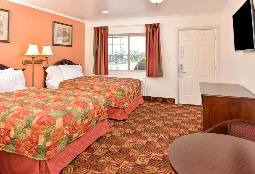 فندق على الطريق Americas Best Value Inn & Suites Klamath Falls